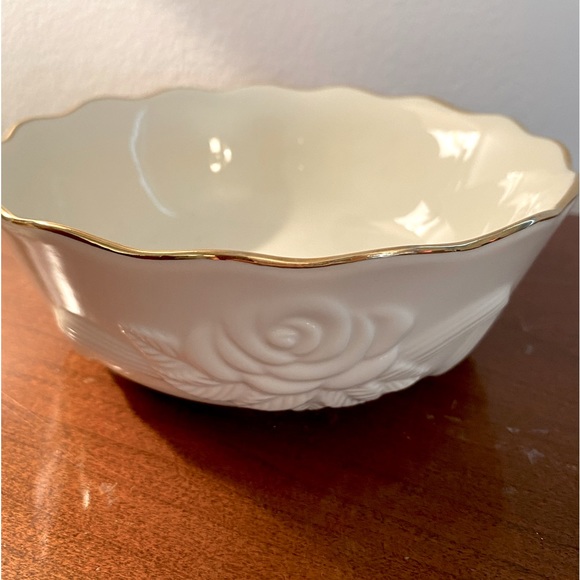 Lenox Rose Blossom Bowl - Picture 2 of 8